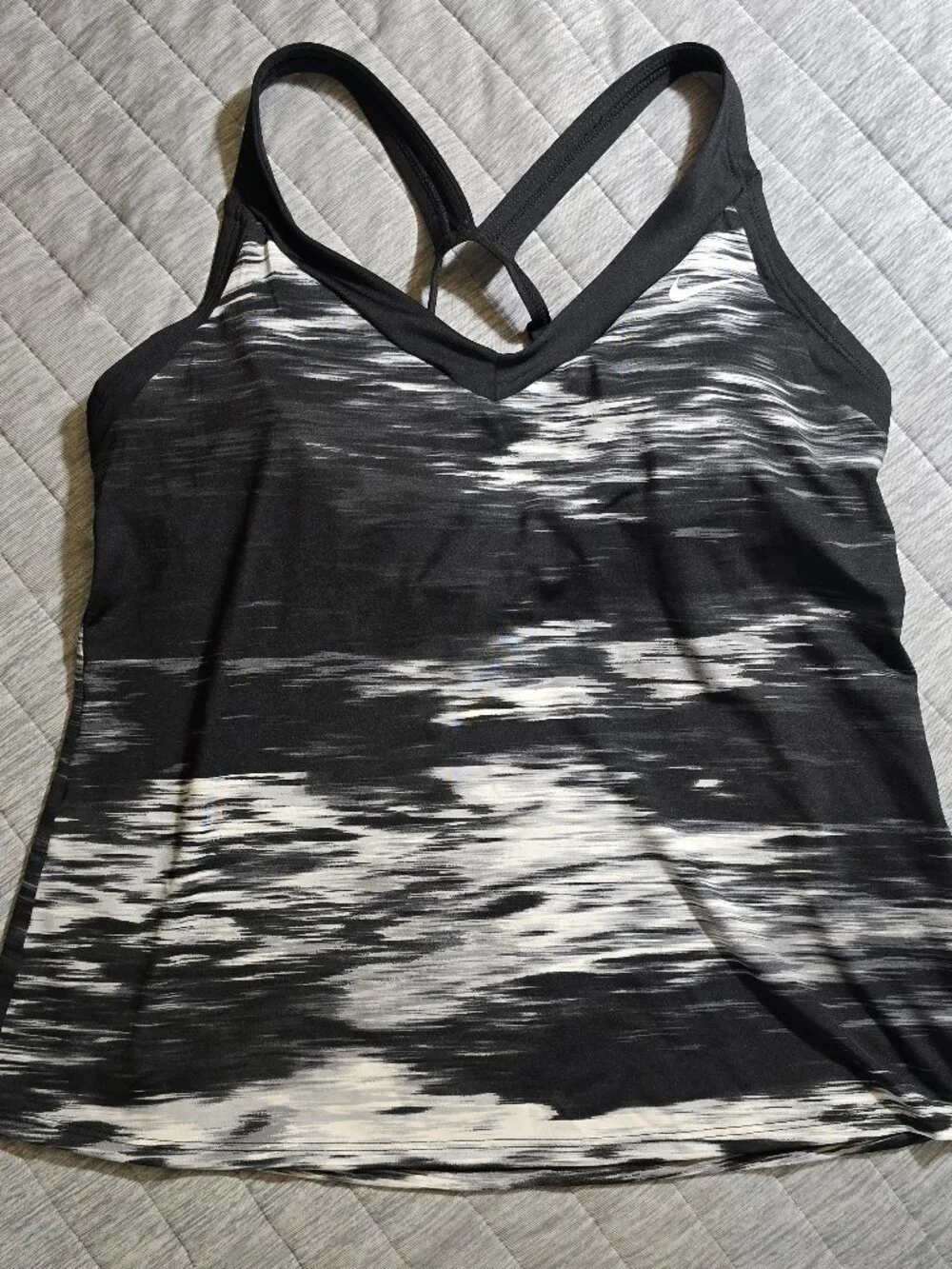 Nike Women's Blur Tankini Swim Top - Black & White - Medium